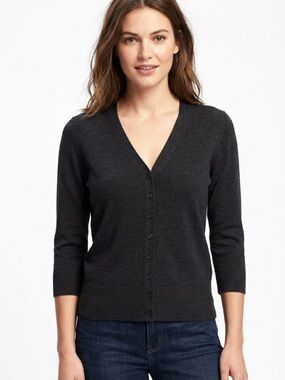 Reitmans Black Button-Up Cardigan – Size Small‎ | Minimalist Layering |